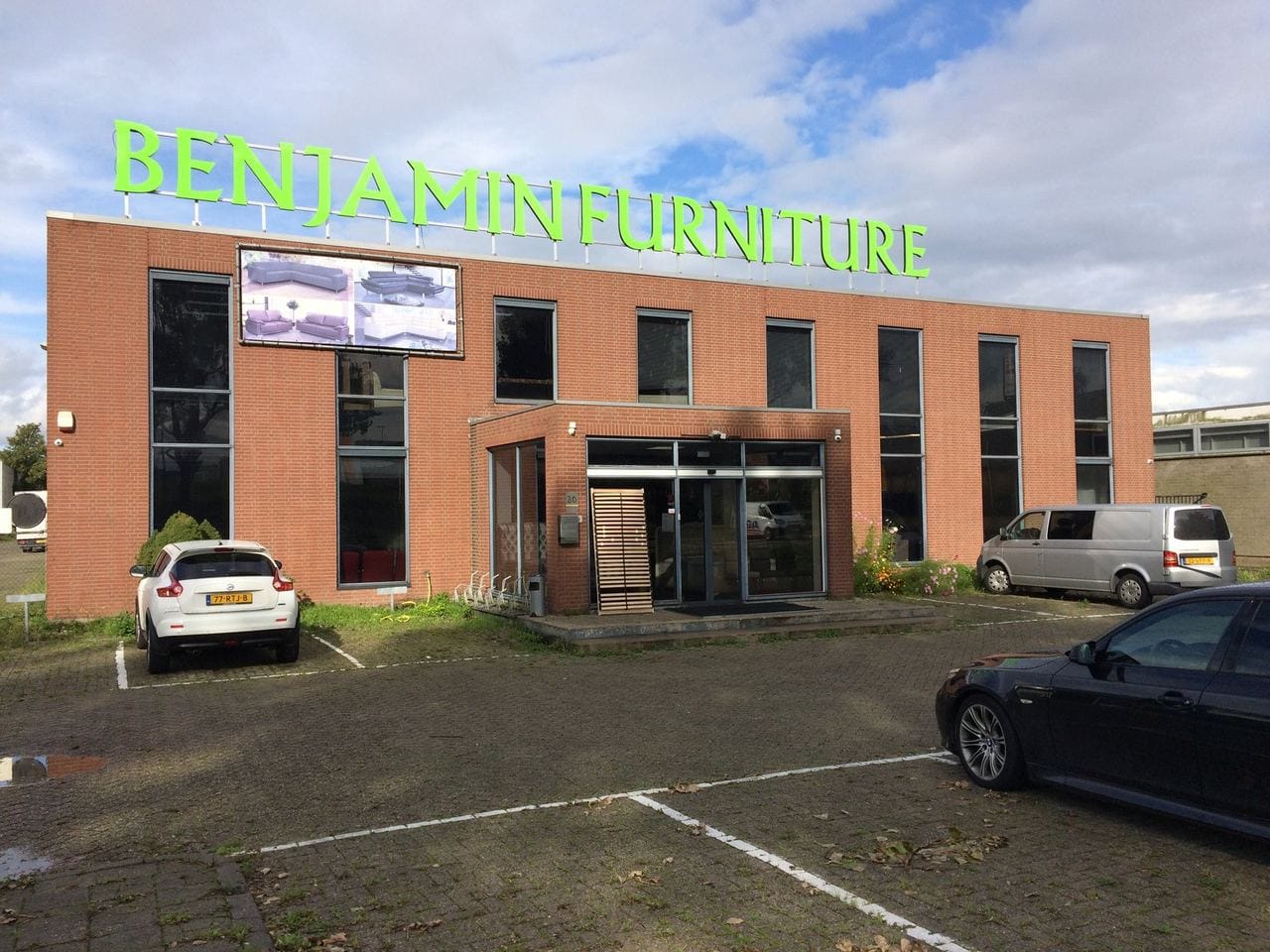 Benjamin Furniture — Gevelreclame · 3D letters — Alfa Reclame Rotterdam